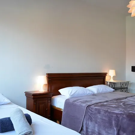 Apartman Mikica *